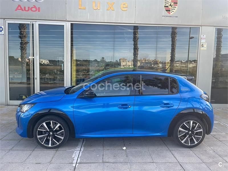 Usado Peugeot 208 GT 130 CV (95 kW) 2022 Azul Utilitario
