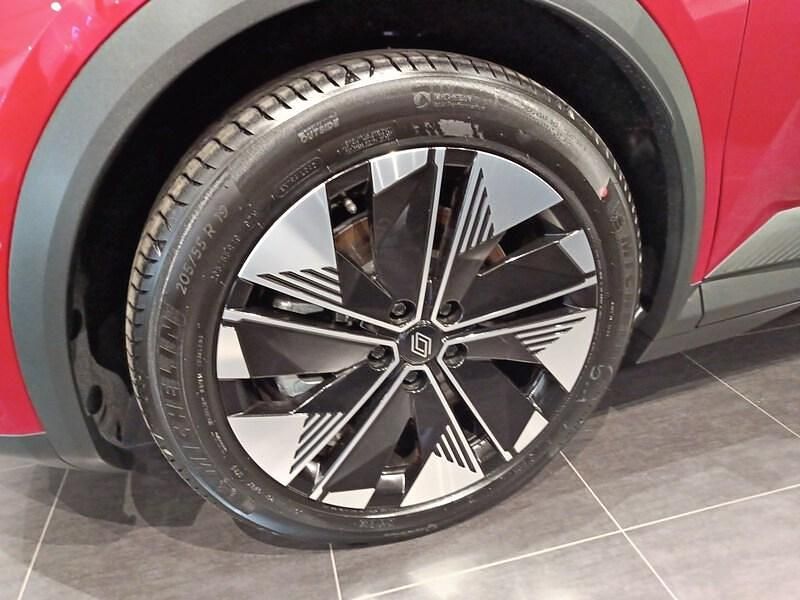 Usado Renault Scenic E-Tech Techno 159 kW (217 CV) 2025 Rojo SUV