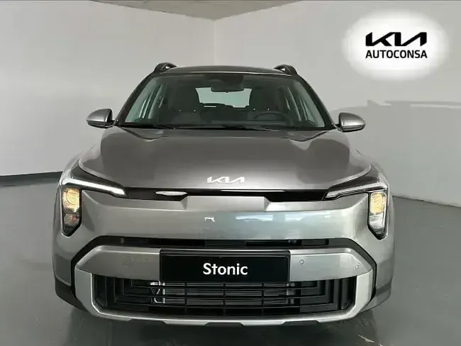 Nuevo Kia Stonic 115 CV (84 kW) 2026 Gris SUV
