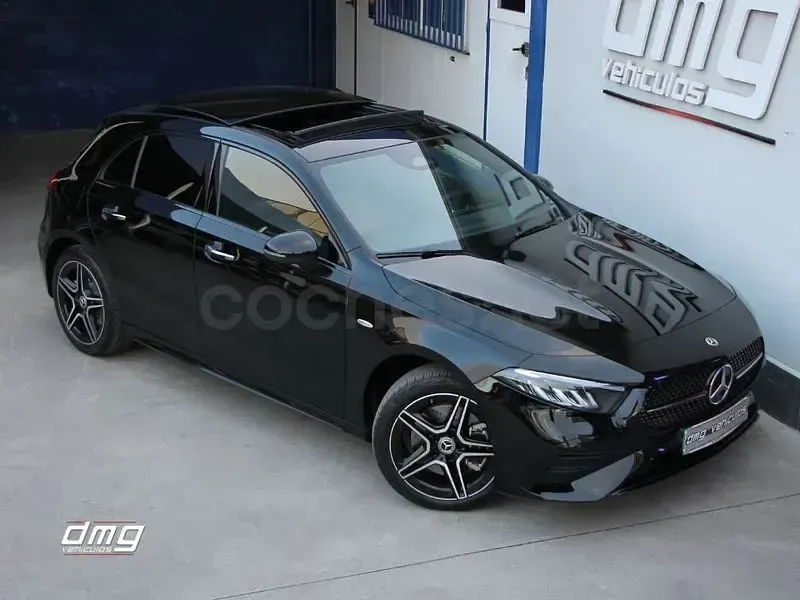 Nuevo Mercedes A250 218 CV (160 kW) 2025 Negro Berlina