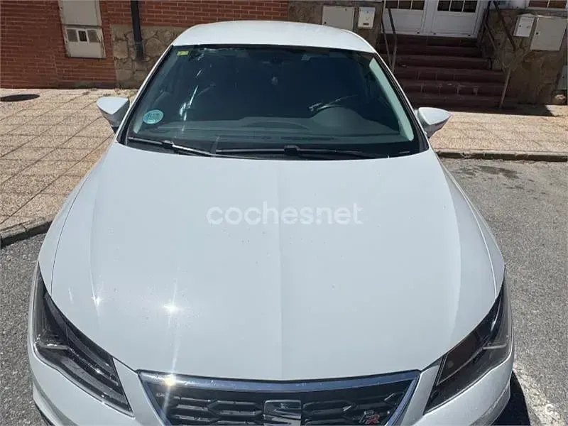 Usado Seat Leon FR 125 CV (91 kW) 2018 Blanco Berlina