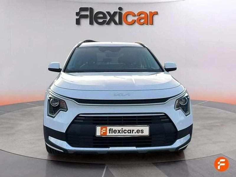 Usado Kia Niro 141 CV (103 kW) 2024 Blanco SUV