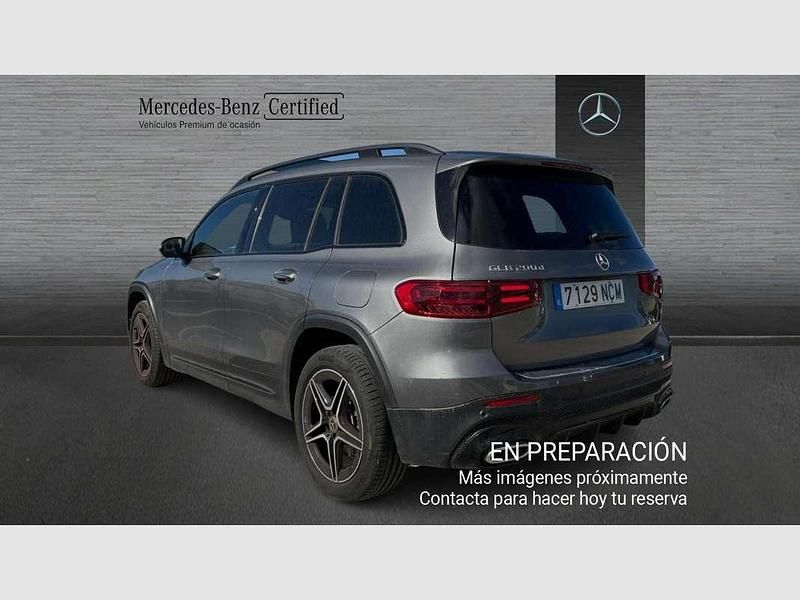 Usado Mercedes GLB200 150 CV (110 kW) 2025 SUV