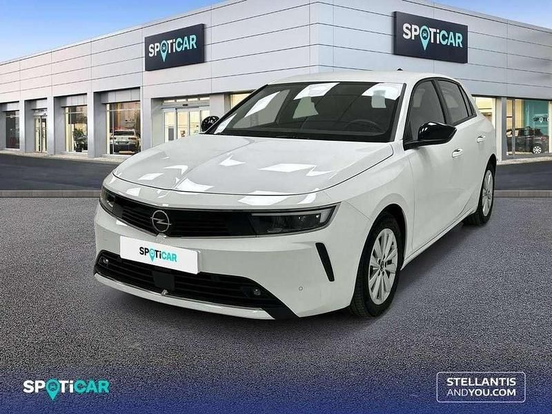 Blanco Usado 2023 Opel Astra Edition Utilitario | 16.900 € (Precio justo) - Imagen 1/4
