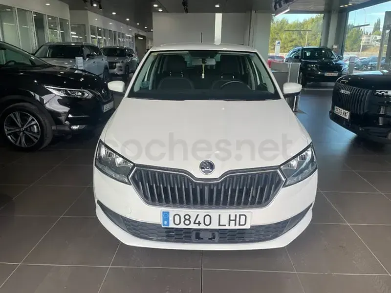 Usado Skoda Fabia Ambition 60 CV (44 kW) 2020 Blanco Utilitario