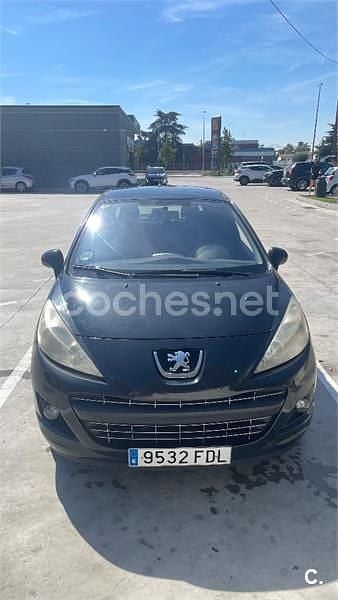 Negro Usado 2006 Peugeot 207 Berlina | 2500 € (Super precio) - Imagen 1/4