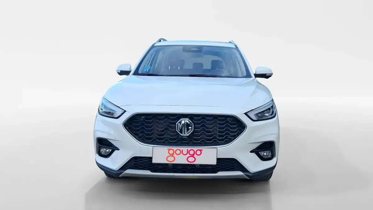 Usado MG ZS Luxury 106 CV (77 kW) 2025 Blanco SUV