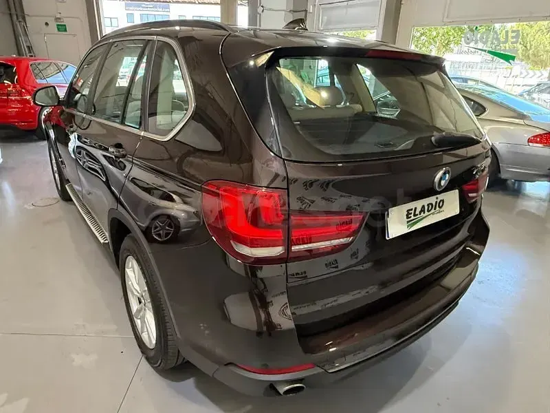 Usado BMW X5 Comfort Edition 258 CV (189 kW) 2015 Negro SUV