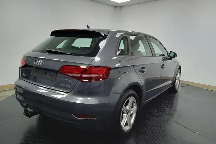 Usado Audi A3 150 CV (110 kW) 2020 Berlina