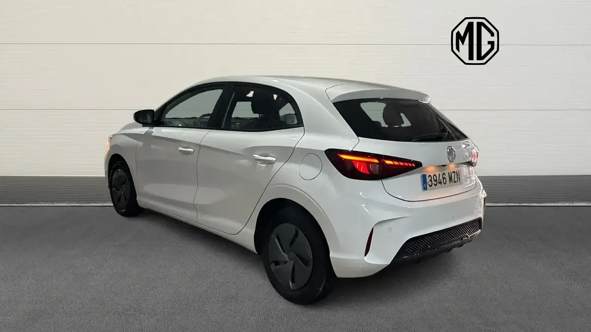 Używany MG MG3 116 KM (85 kW) 2025 Biały Hatchback