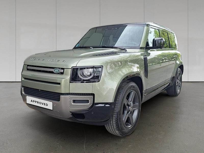 Usado Land Rover Defender SE Dynamic 249 HP (183 kW) 2025 Verde SUV