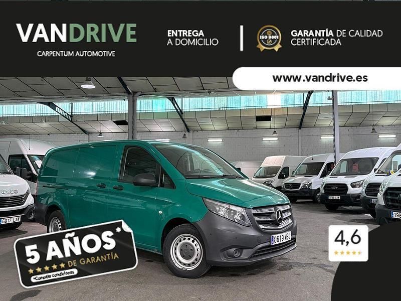 Verde Usado 2016 Mercedes Vito Monovolumen | 12.900 € - Imagen 1/4