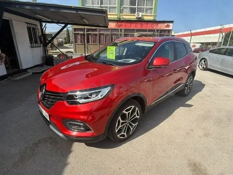 Usado Renault Kadjar Equilibre 140 CV (102 kW) 2022 Granate SUV