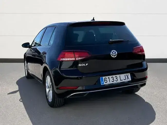 Usado VW Golf VII Advance 150 CV (110 kW) 2020 Azul Berlina