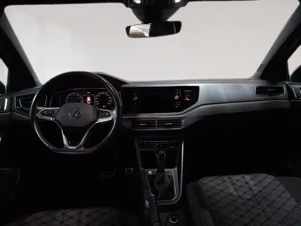 Usado VW Taigo R-line 110 CV (80 kW) 2022 Negro SUV
