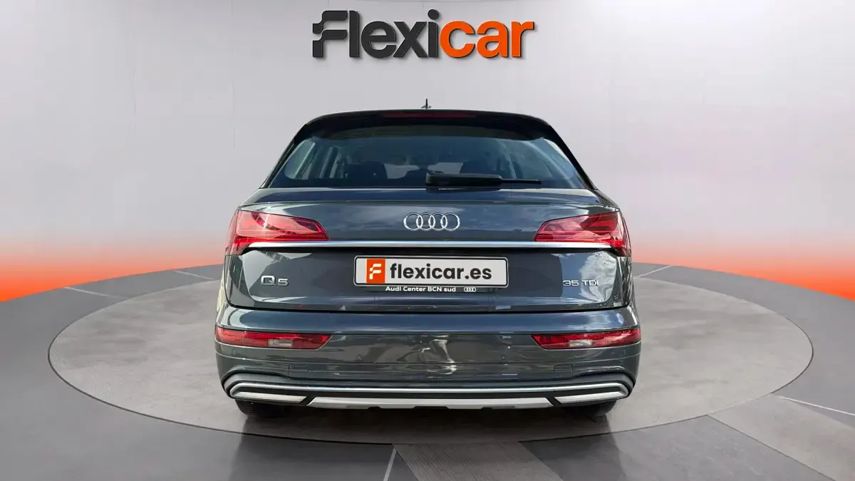 Usado Audi Q5 Advanced Plus 299 CV (219 kW) 2022 Gris SUV