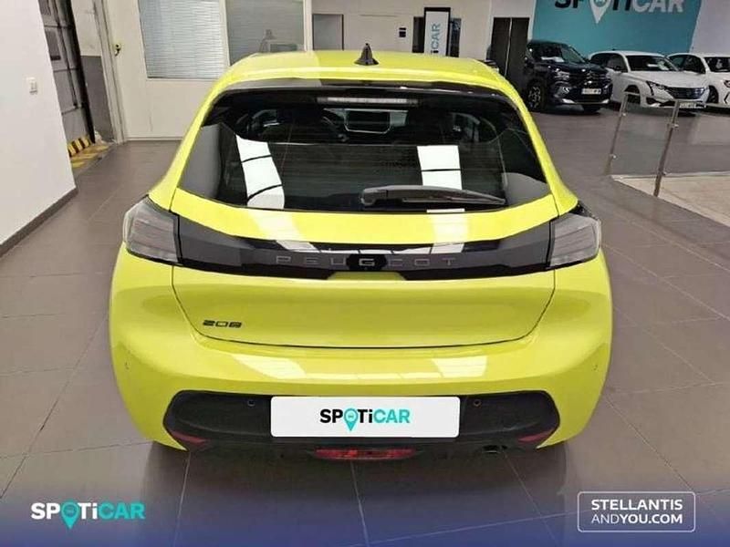 Begagnad Peugeot 208 Active 102 HK (75 kW) 2024 Gul Halvkombi