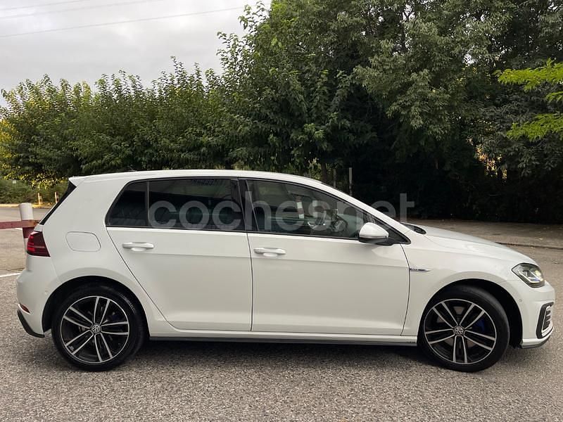 Usado VW Golf VIII GTE 204 CV (150 kW) 2020 Blanco Berlina