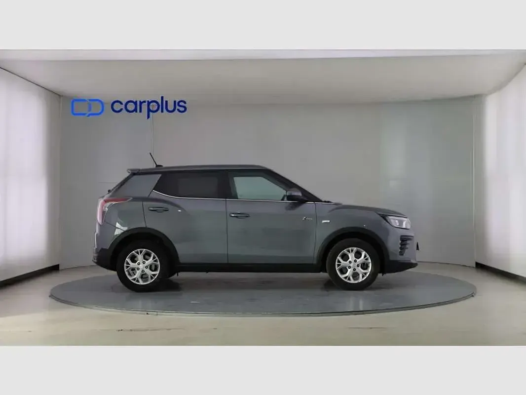 Usado SsangYong Tivoli 135 CV (99 kW) 2024 Blanco SUV