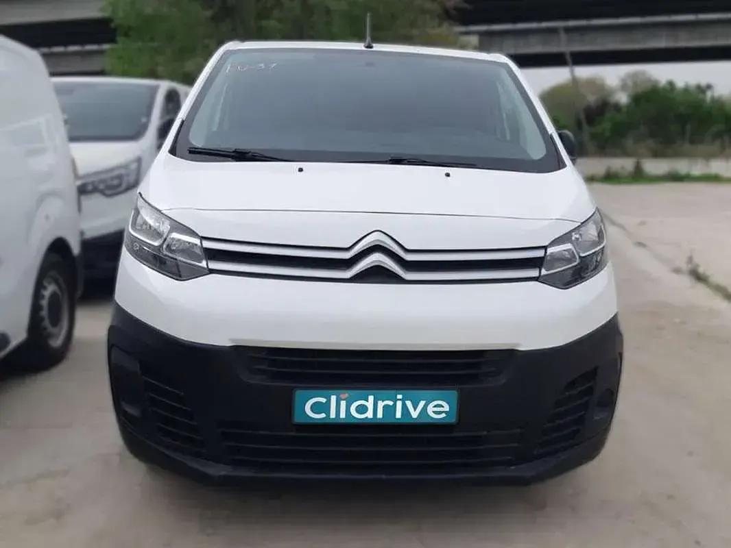 Usado Citroën Jumpy 120 CV (88 kW) 2020 Blanco Monovolumen