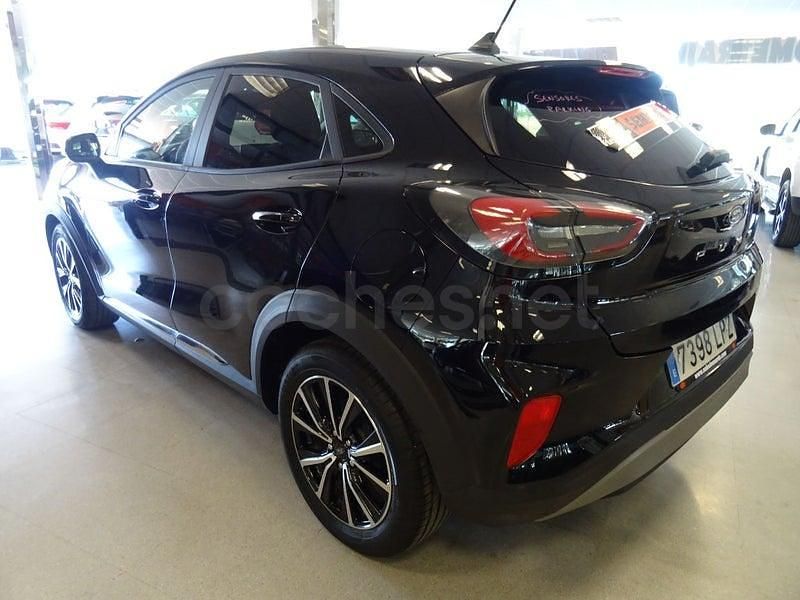 Usado Ford Puma Titanium 120 CV (88 kW) 2021 Negro SUV