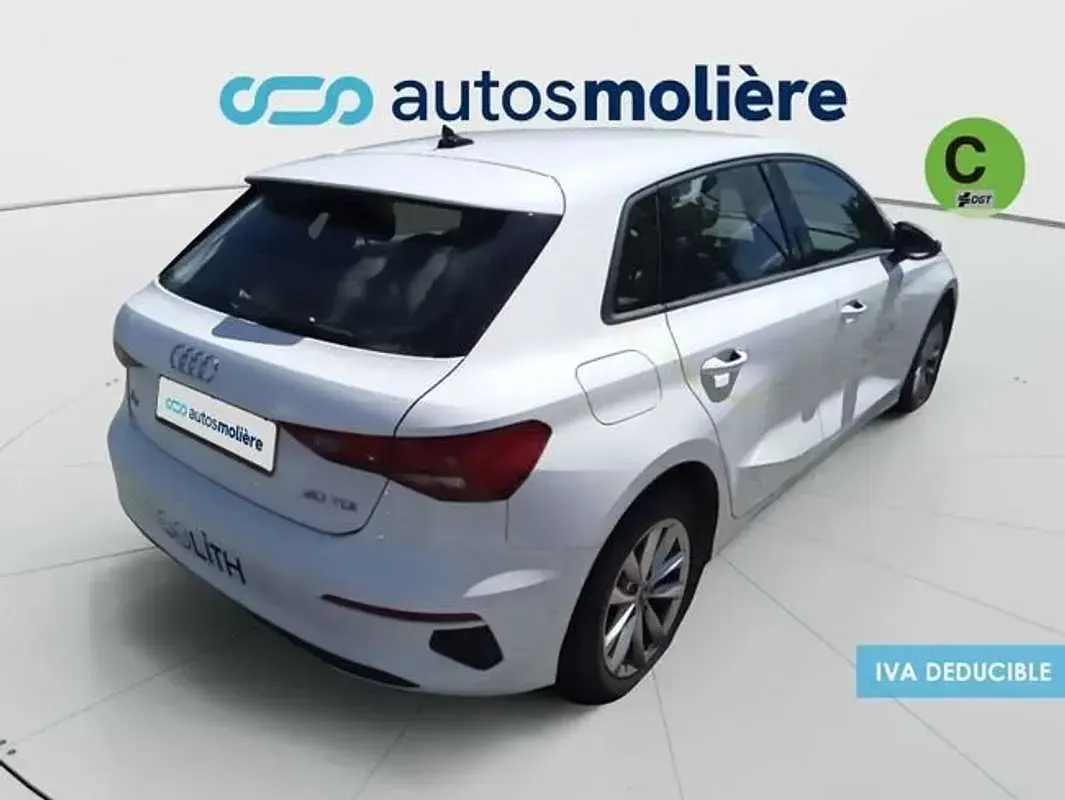 Usado Audi A3 116 CV (85 kW) 2024 Blanco Utilitario