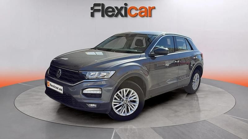 Usado VW T-Roc Edition 116 CV (85 kW) 2021 Gris SUV