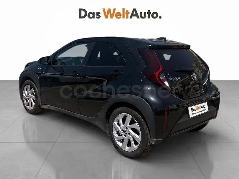 Usado Toyota Aygo X 72 CV (52 kW) 2025 Negro SUV
