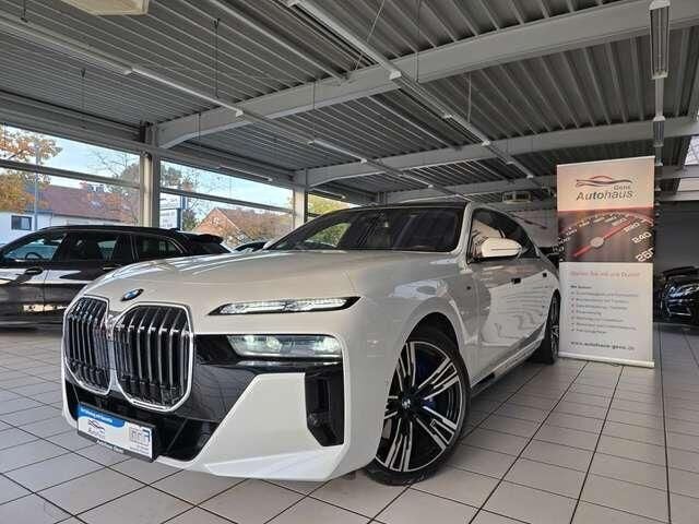 Blanco Usado 2022 BMW 740 Berlina | 123.217 € - Imagen 1/4
