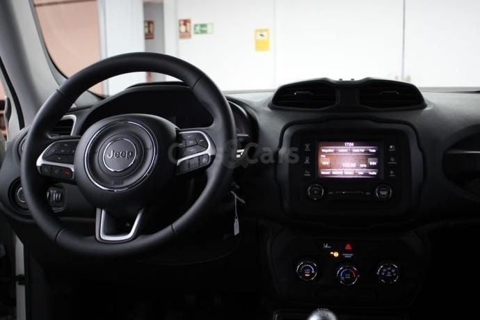 Usado Jeep Renegade Sport 120 CV (88 kW) 2019 Blanco SUV