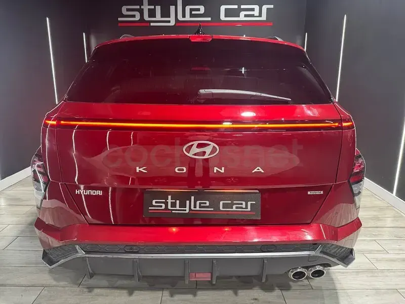 Usado Hyundai Kona N Line 141 CV (103 kW) 2023 Granate SUV