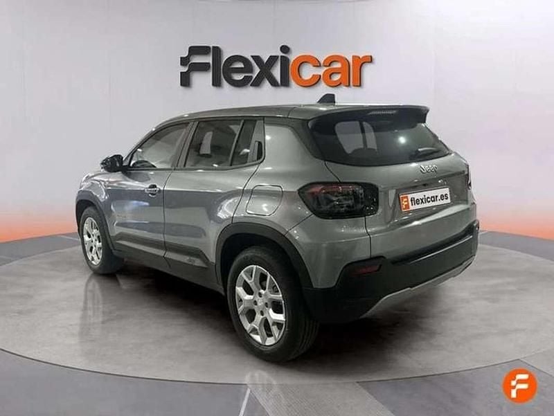 Usado Jeep Avenger Longitude 101 CV (74 kW) 2025 Gris SUV