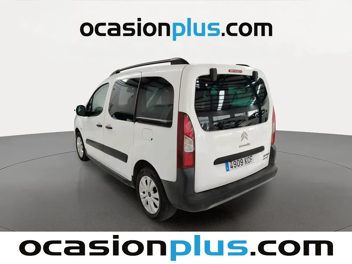 Usado Citroën Berlingo 100 CV (73 kW) 2017 Blanco Monovolumen