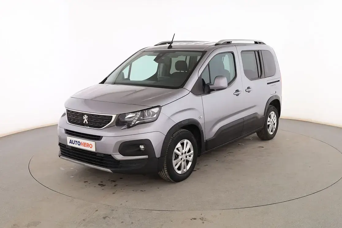 Usado Peugeot Rifter Allure 102 CV (75 kW) 2019 Monovolumen