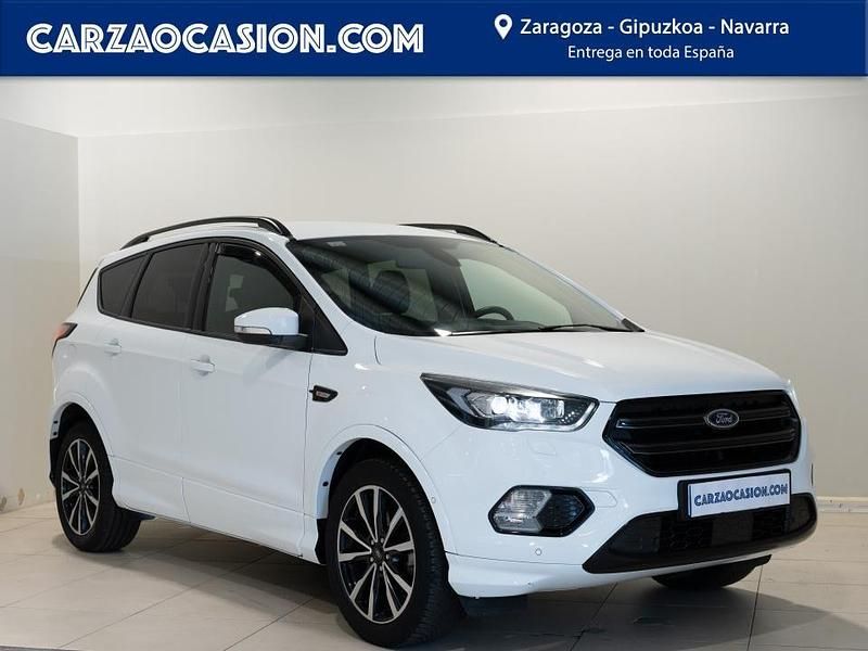 Blanco Usado 2017 Ford Kuga ST-Line SUV | 17.995 € (Caro) - Imagen 1/4