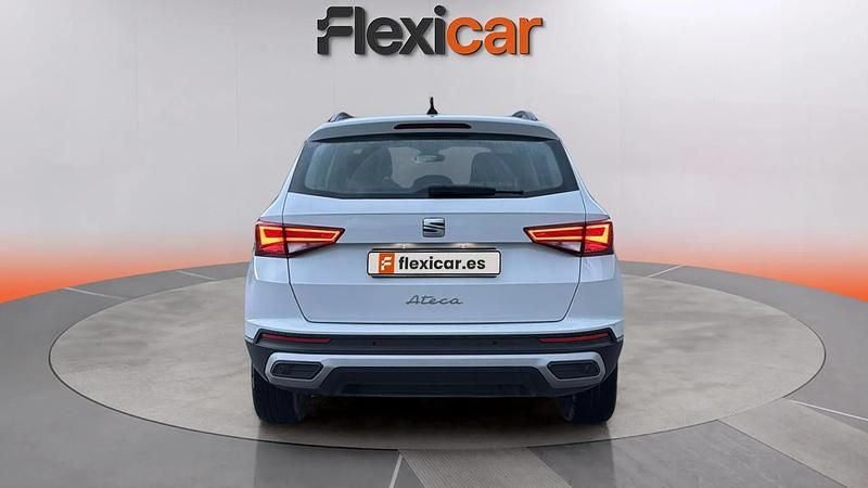 Usado Seat Ateca FR 150 CV (110 kW) 2023 Blanco SUV