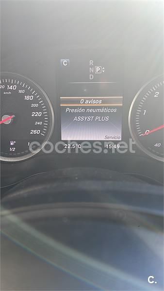 Usado Mercedes C220 AMG line 170 CV (125 kW) 2014 Gris / plata Berlina