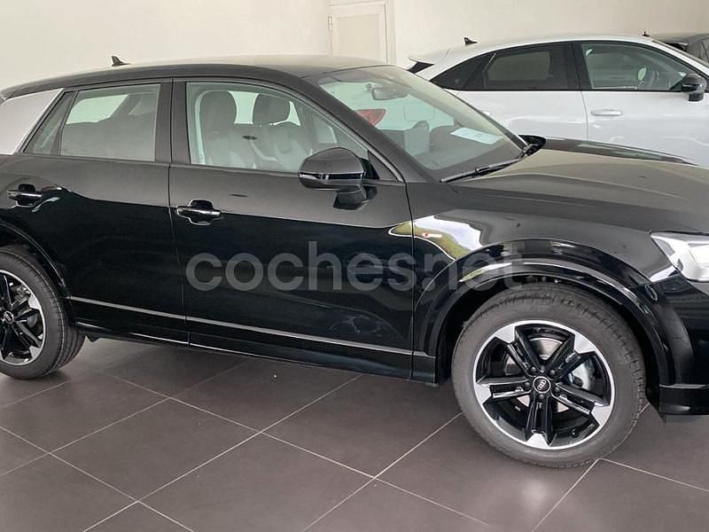 Usado Audi Q2 S-Line 116 CV (85 kW) 2024 Negro SUV