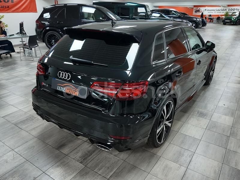 Usado Audi RS3 400 CV (294 kW) 2019 Negro Berlina