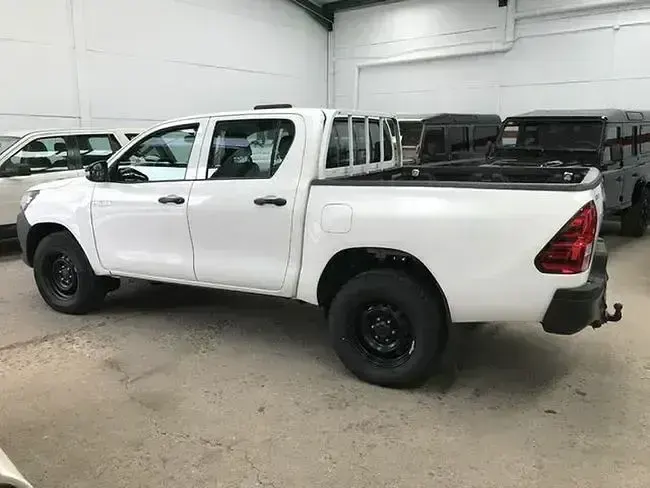 Usado Toyota HiLux 150 CV (110 kW) 2017 Blanco Pickup/Camioneta