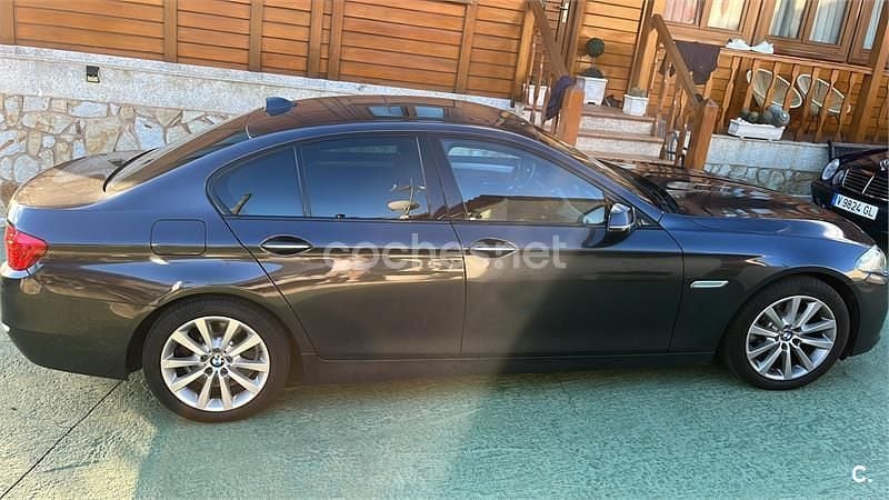 Usado BMW 520 184 CV (135 kW) 2014 Negro Familiar