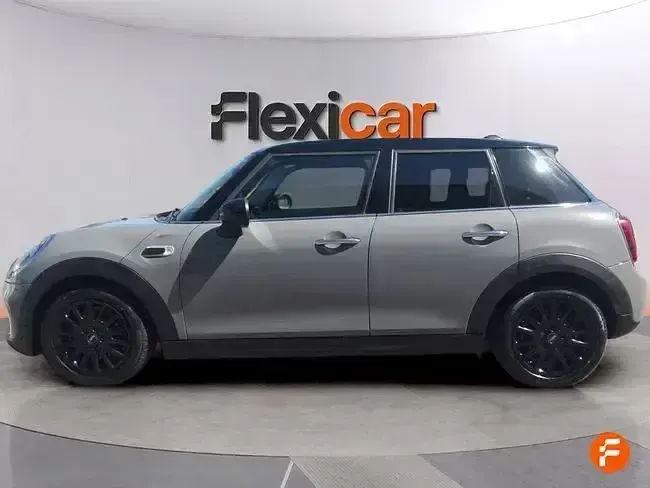Usado Mini Cooper 136 CV (100 kW) 2019 Gris Utilitario