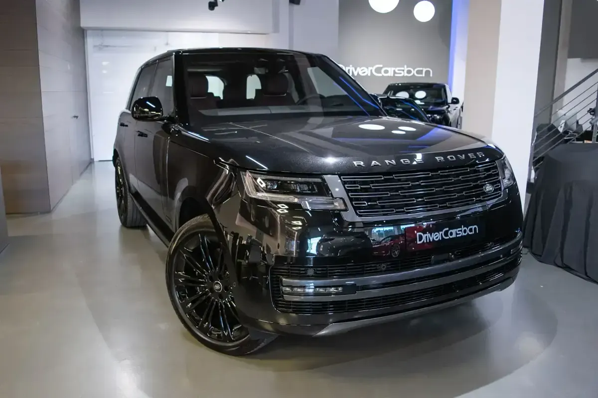Käytetty Land Rover Range Rover Autobiography 530 HP (389 kW) 2025 Katumaasturi