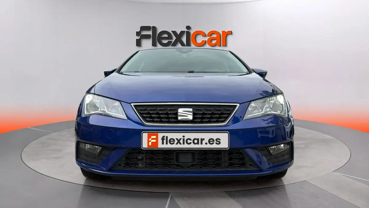 Usado Seat Leon Style 115 CV (84 kW) 2018 Azul Berlina