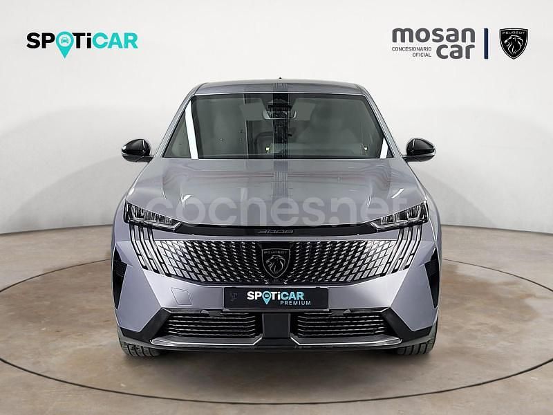 Usado Peugeot 3008 Allure 136 CV (100 kW) 2024 Gris SUV