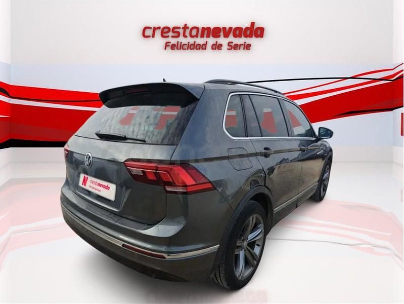 Usado VW Tiguan Edition 130 CV (95 kW) 2020 Gris / plata SUV