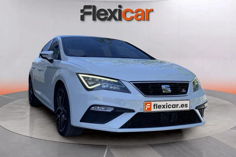 Blanco Usado 2019 Seat Leon FR Berlina | 17.390 € (Precio justo) - Imagen 1/4