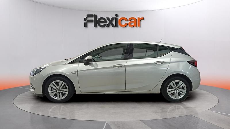 Usado Opel Astra Business Elegance 131 CV (96 kW) 2020 Gris Familiar