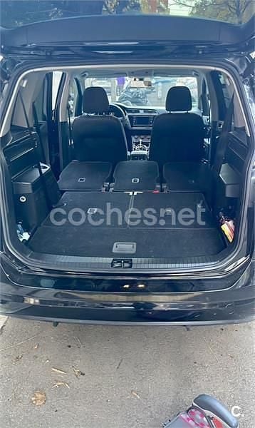 Usado VW Touran Sportline 190 CV (139 kW) 2018 Negro Monovolumen