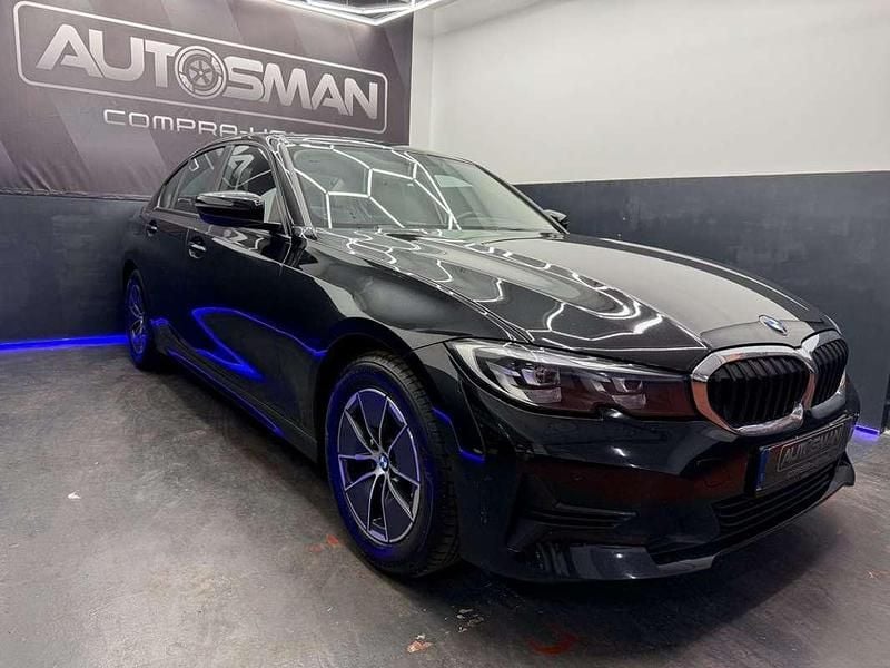 Usado BMW 318 Comfort Edition 150 CV (110 kW) 2020 Negro Berlina